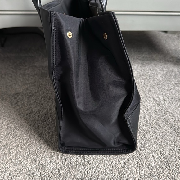 MINT Tory Burch Mini Ella Embroidered Logo Nylon Tote - Black - STUNNING! - Picture 5 of 7